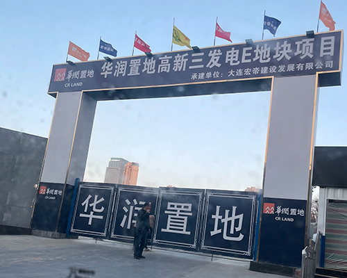 ���B���^